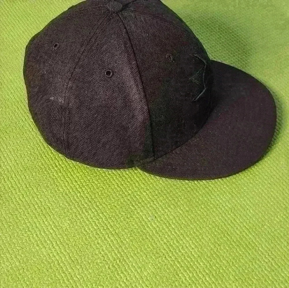 New Era Men's 59Fifty black on black San Jose sharks cap size 7 3/8 - Picture 3 of 9